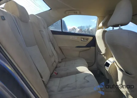 2015 Toyota Camry Hybrid из США, поврежденный, VIN 4T1BD1FK1FU173230